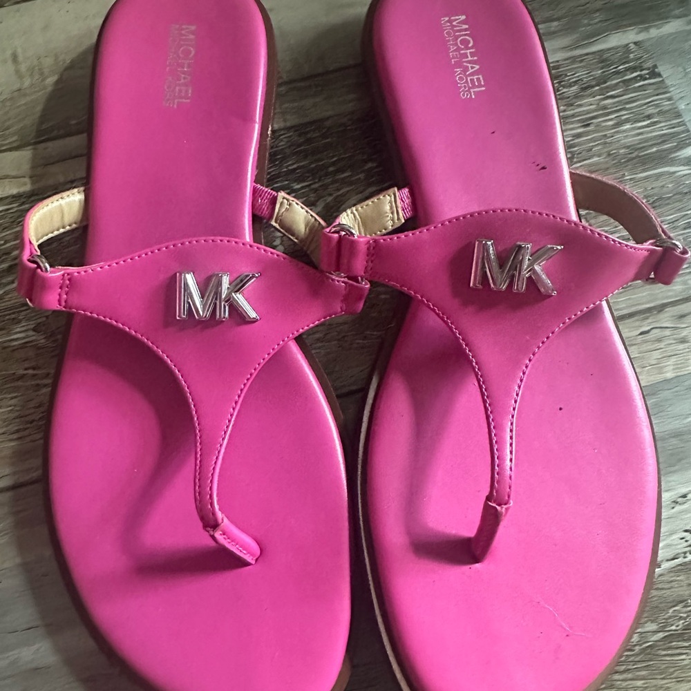 Michael Kors Pink Sandals - Picture 3 of 7